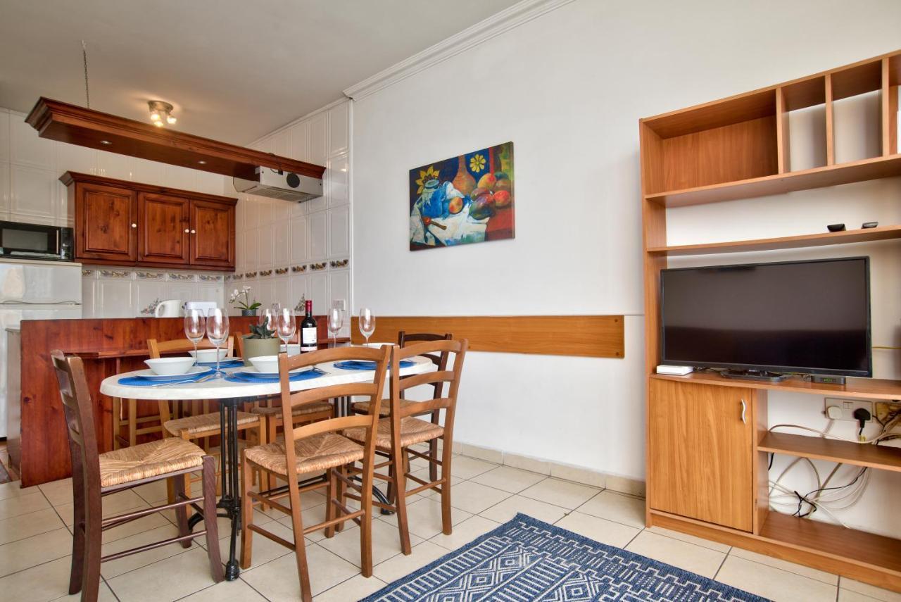 Morina Court - St Julians Seaside Bliss Apartments And Penthouse By Shortletsmalta San Ġiljan Buitenkant foto